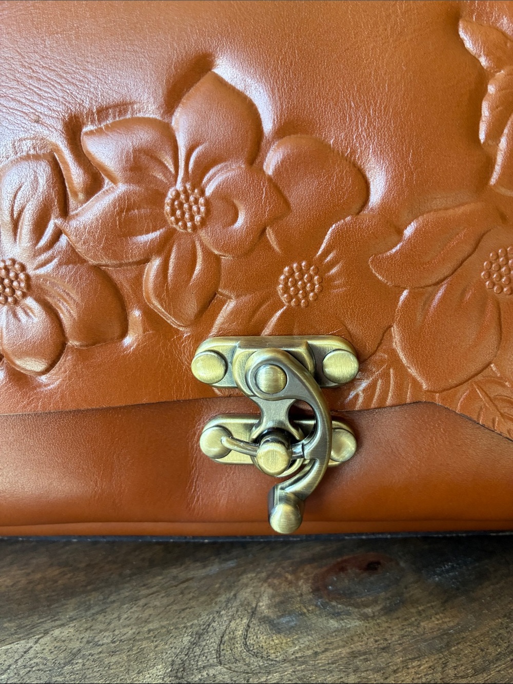 Patricia Nash Embossed Floral Leather Satchel/Crossbody- Tan - Picture 4 of 9